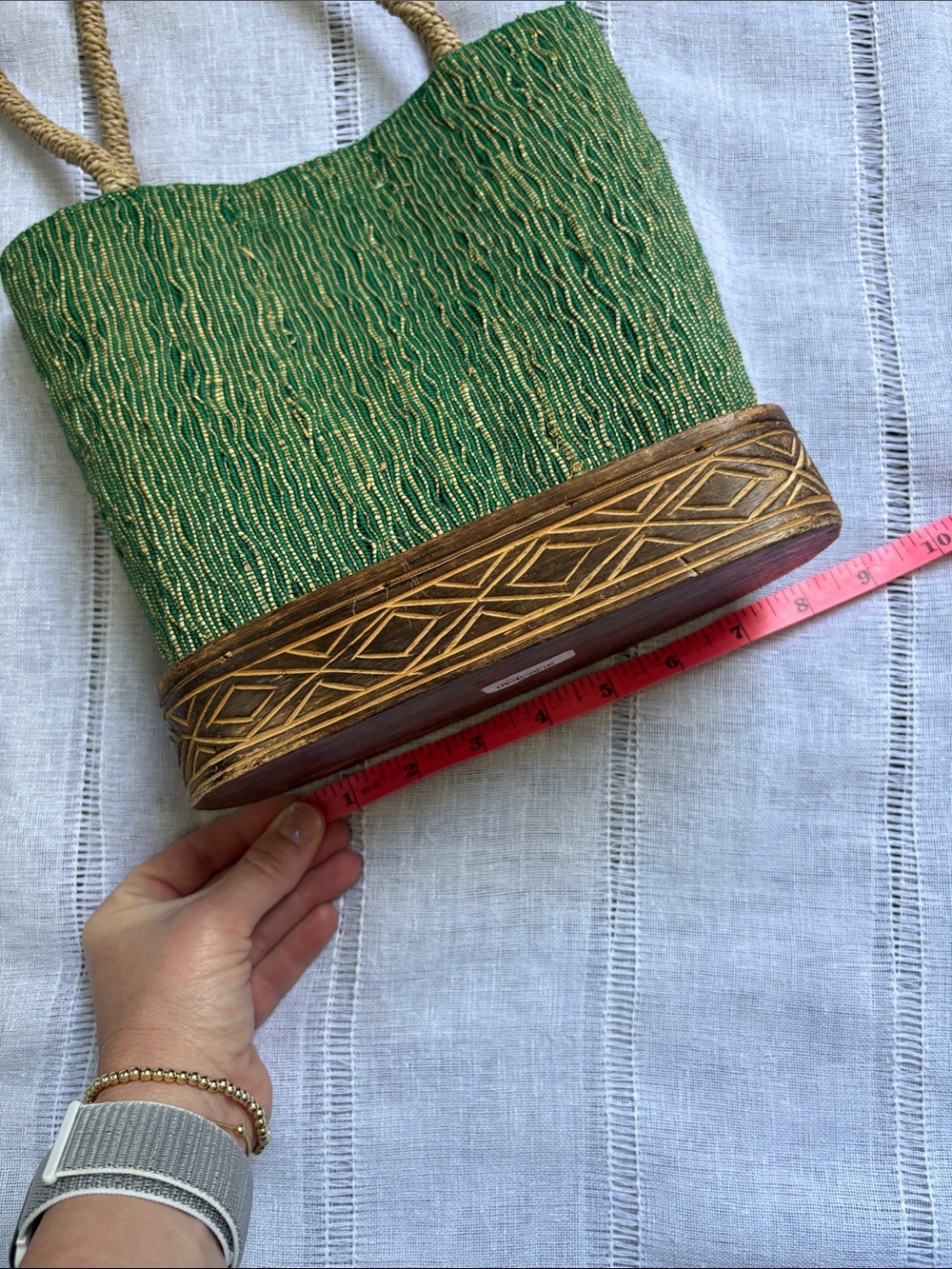 Patchouli Green Woven Handbag with Decorative Wooden Trim and Rope Handles. - Picture 11 of 14